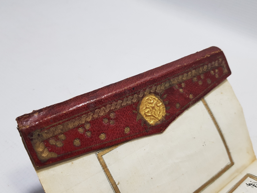 OSMANLI DÖNEMİ ORİJİNAL ALTIN VARAKLI CİLDİNDE EL YAZMA KUR'AN-I KERİM MUSHAFI