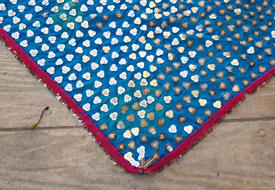 YONCA YAPRAĞI FORMLU EL YAPIMI OSMANLI DÖNEMİ PULLU BEZ