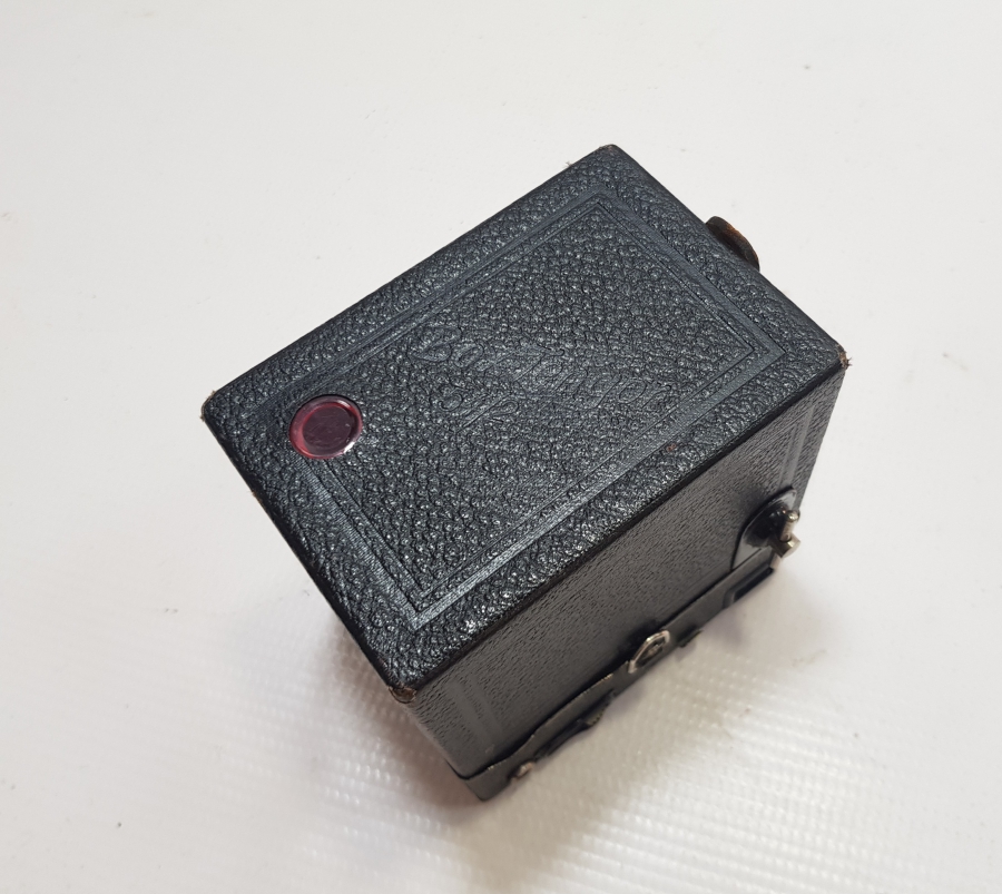 YÜKSEK KONDİSYONDA ANTİKA FOTOĞRAF MAKİNESİ