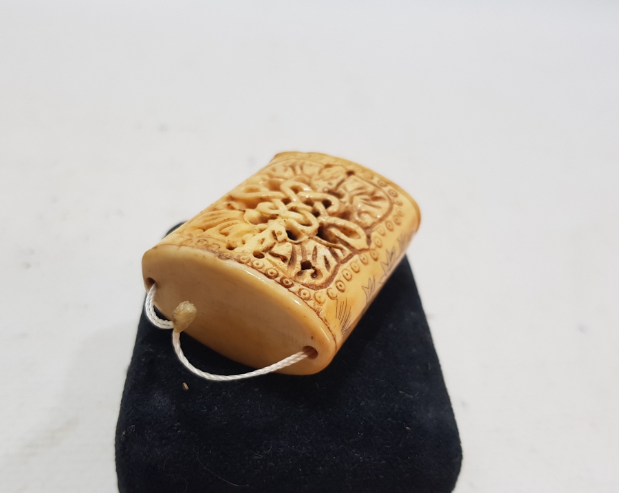 OSMANLI DÖNEMİ ÇOK NADİR ÜZERİNDE TIP SEMBOLÜ BULUNAN RUM İŞİ KEMİK HAMAYIL - PAZUBEND