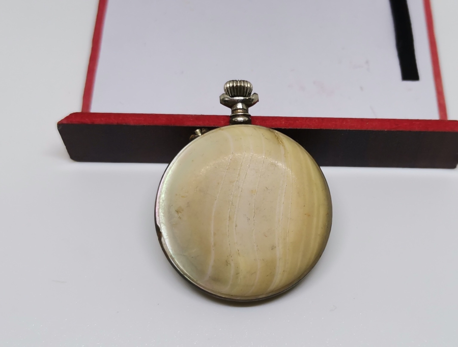 OSMANLI DÖNEMİ NADİR FORMDA SEDEF KASALI KURMALI CEP SAATİ