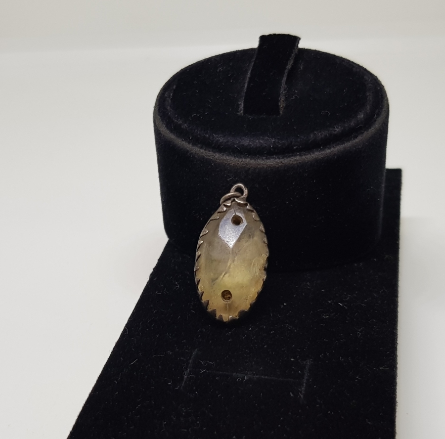 OSMANLI DÖNEMİ FASETA KESİMLİ NECEF TAŞLI GÜMÜŞ KOLYE UCU