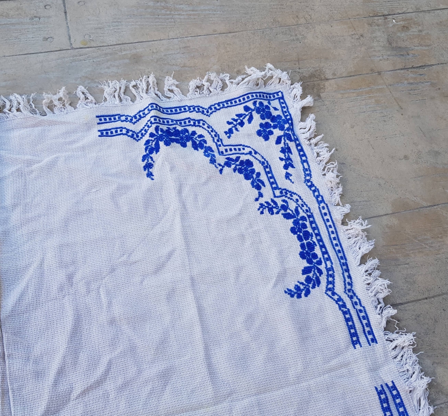 ANTİKA KANAVİÇE BOHÇA