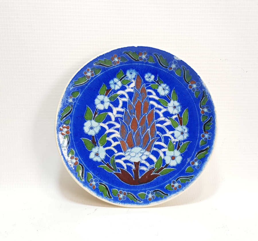 ÜZERİ SELVİLİ VE ÇELENKLİ OSMANLI DÖNEMİ KÜTAHYA TABAK