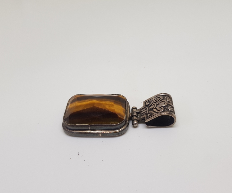 DOĞAL KAPLAN GÖZÜ TAŞLI ÖZEL YAPIM GÜMÜŞ KOLYE UCU