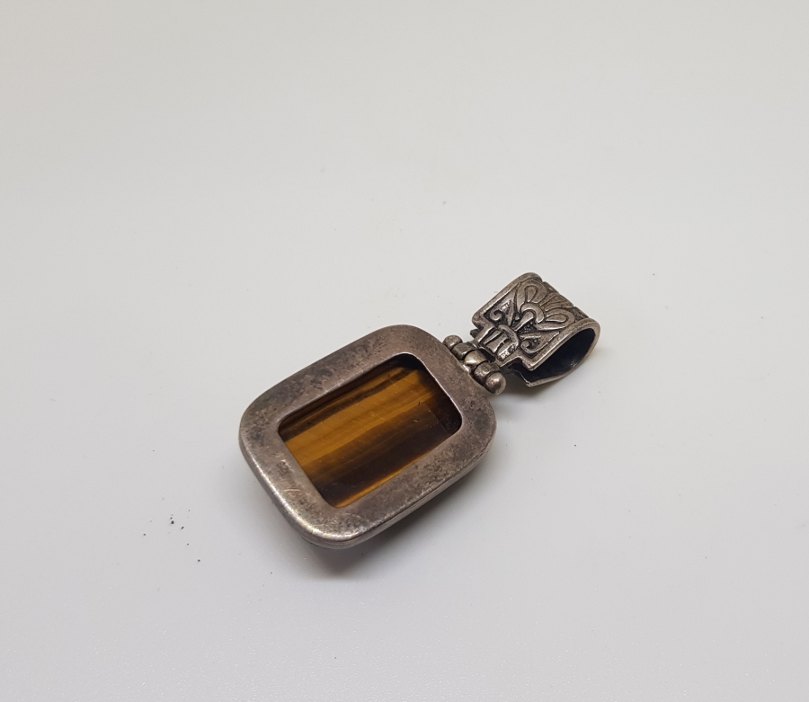 DOĞAL KAPLAN GÖZÜ TAŞLI ÖZEL YAPIM GÜMÜŞ KOLYE UCU