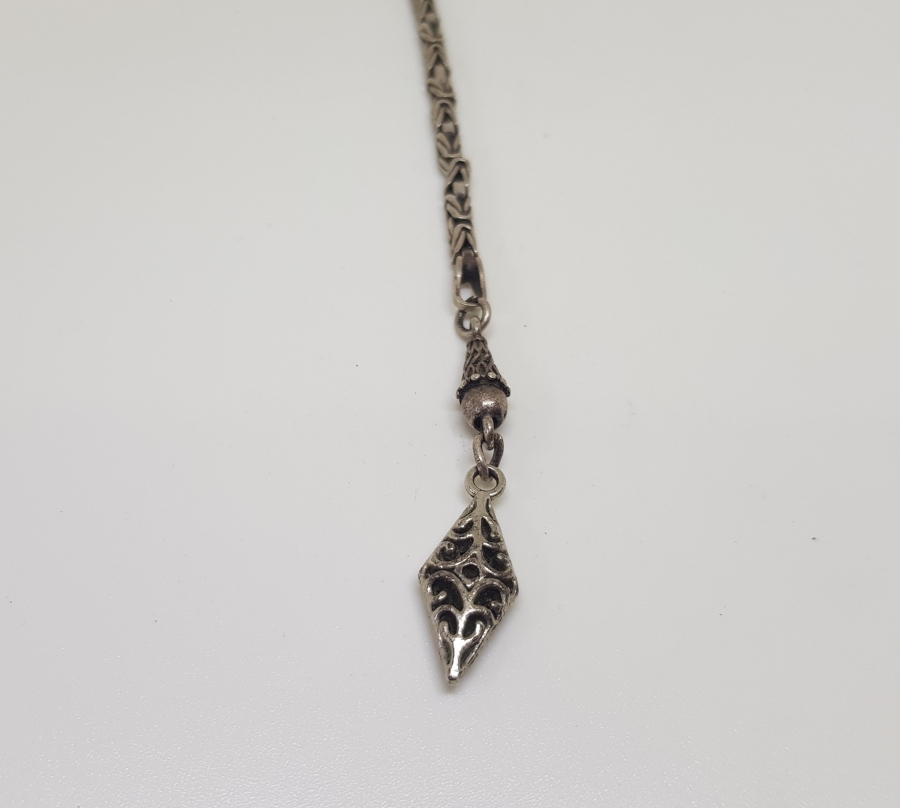 KRAL ZİNCİRİNDEN YAPILMIŞ GÜMÜŞ TESPİH PÜSKÜLÜ