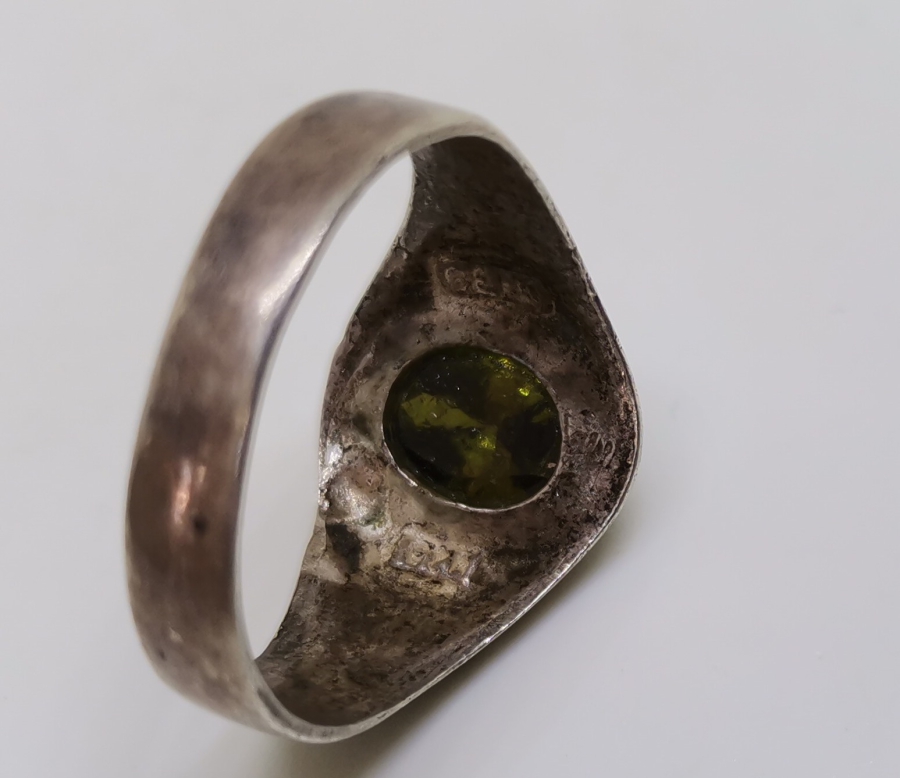 FASETA KESİMLİ SİTRİN TAŞLI GÜMÜŞ YÜZÜK