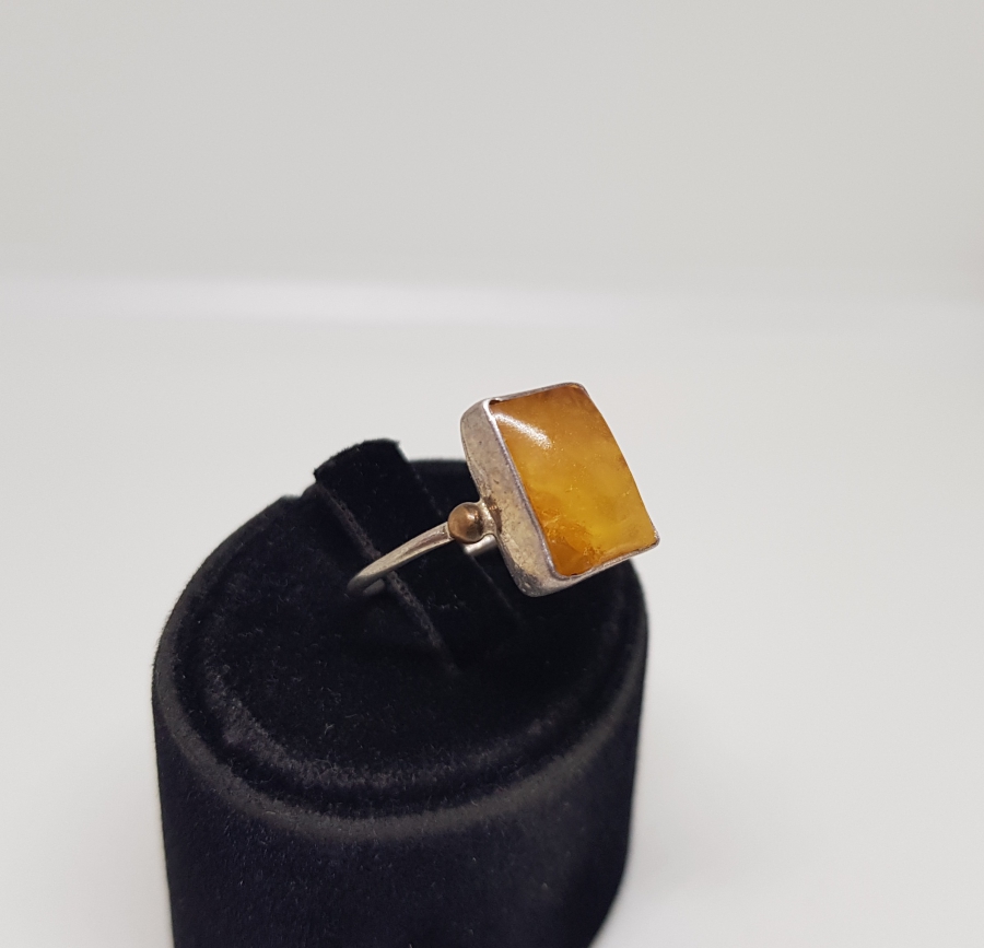 ÖZEL YAPIM DAMLA KEHRİBAR YÜZÜK