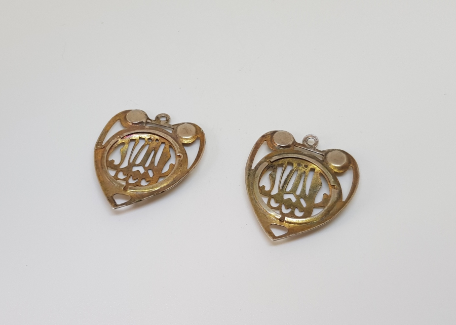 İKİ ADET ANTİKA BEBEK NAZARLIĞI - MAŞALLAH