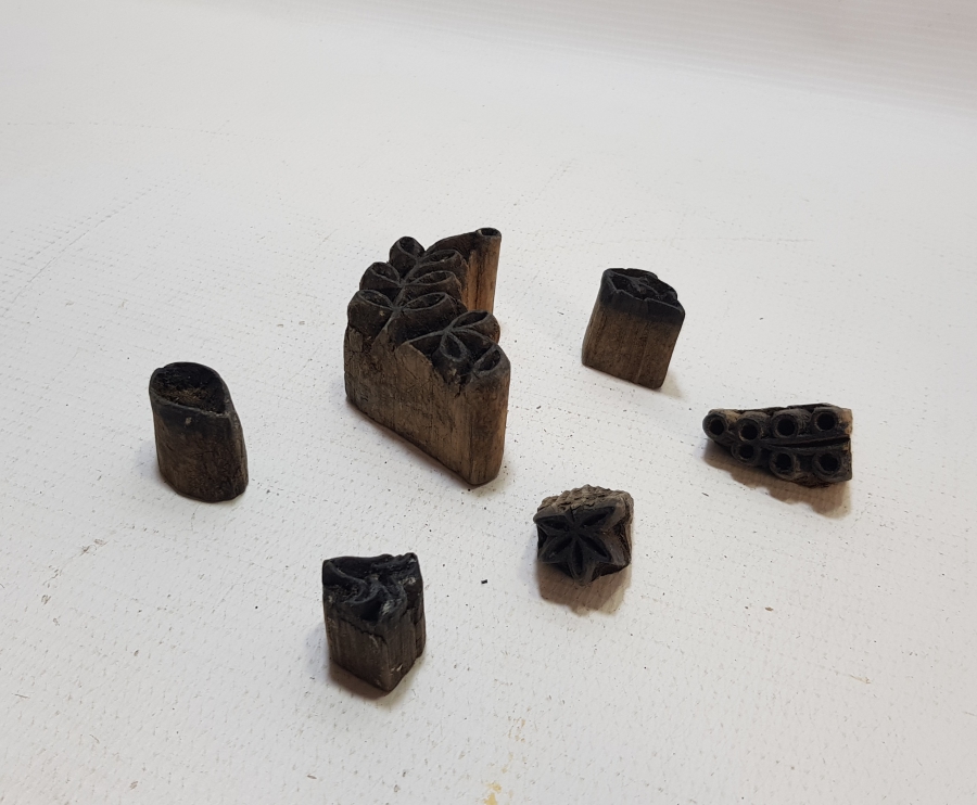 OSMANLI DÖNEMİ EL OYMA 6 ADET TOKAT İŞİ BASKI KALIBI LOTU