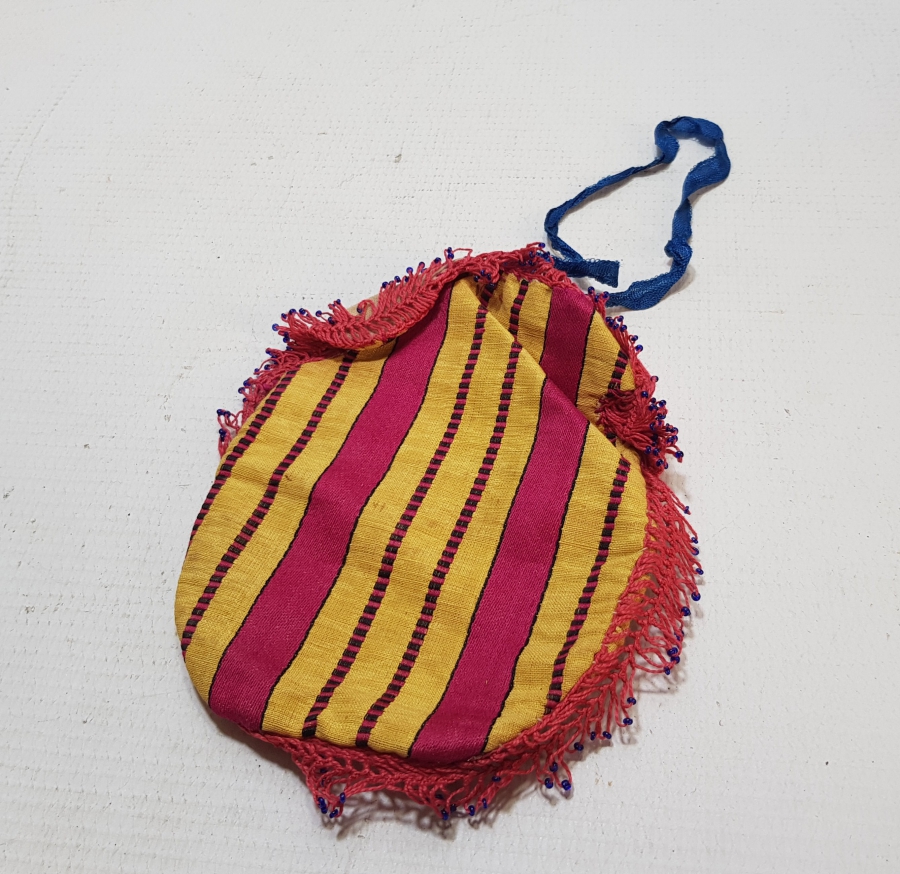 OPAL BONCUKLU OSMANLI DÖNEMİ HEREKE İŞİ İPEK KESE