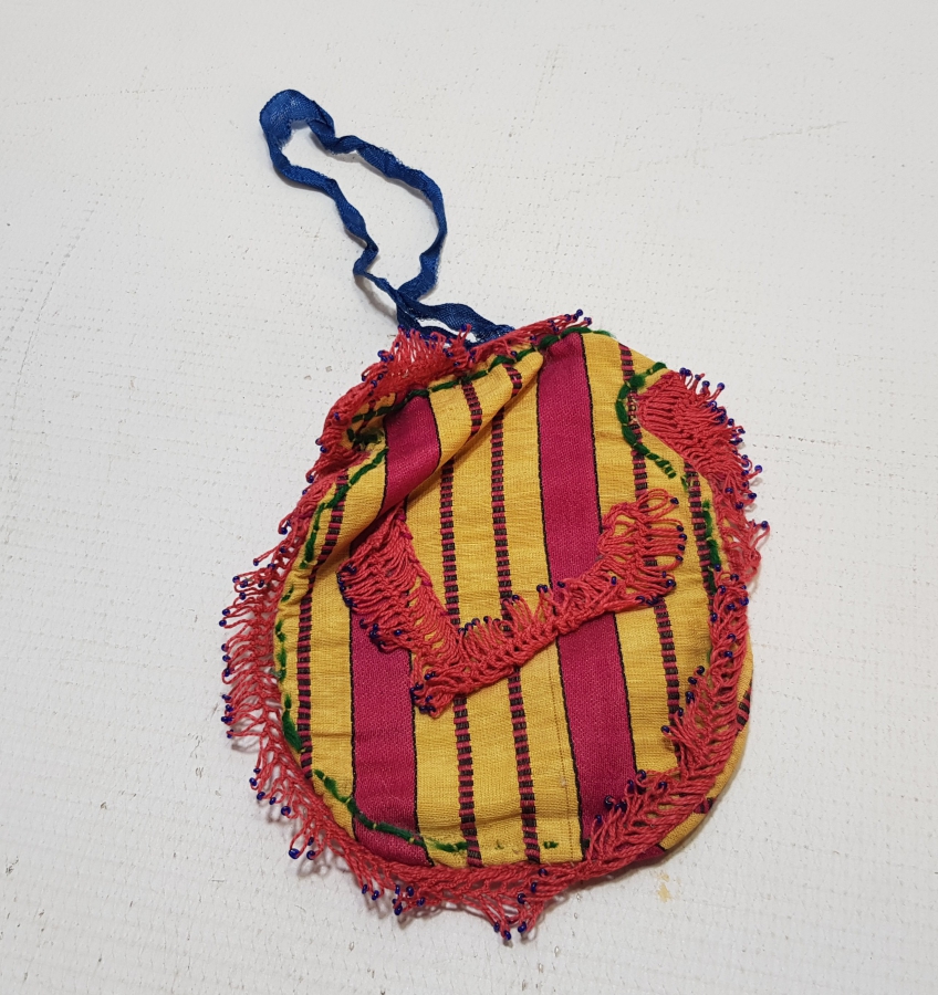 OPAL BONCUKLU OSMANLI DÖNEMİ HEREKE İŞİ İPEK KESE