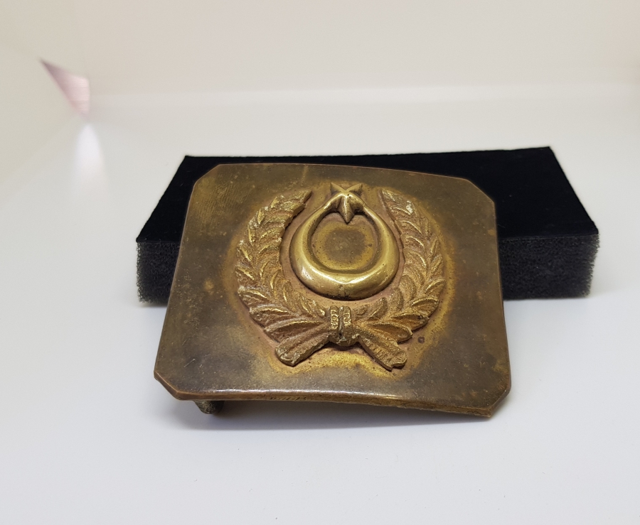 ÜZERİ ALTIN VERMEYLİ NADİR ERTUĞRUL ALAYLARI SUBAY KEMER TOKASI