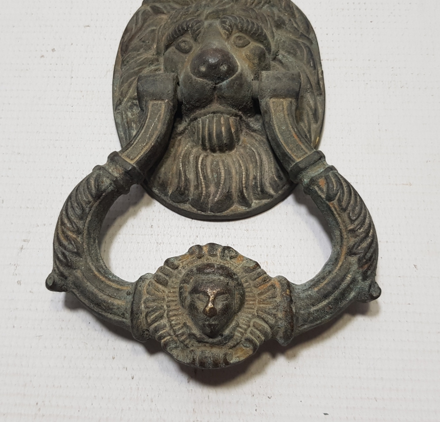 OSMANLI DÖNEMİ ANADOLU ASLANI VE MELEK BAŞLI RUM İŞİ NADİR KAPI TOKMAĞI