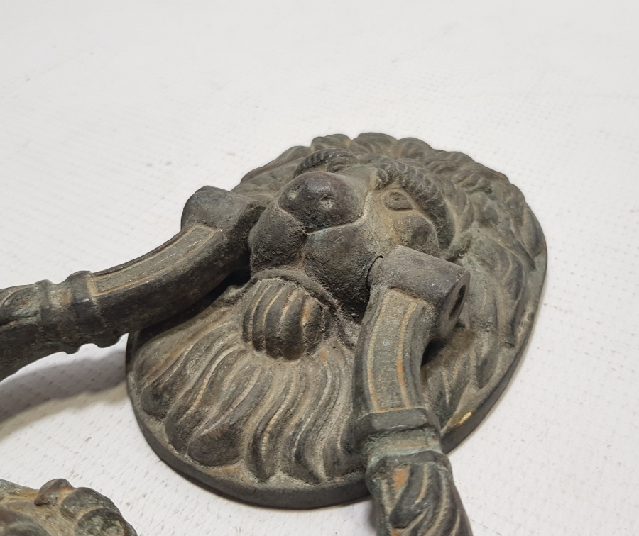 OSMANLI DÖNEMİ ANADOLU ASLANI VE MELEK BAŞLI RUM İŞİ NADİR KAPI TOKMAĞI