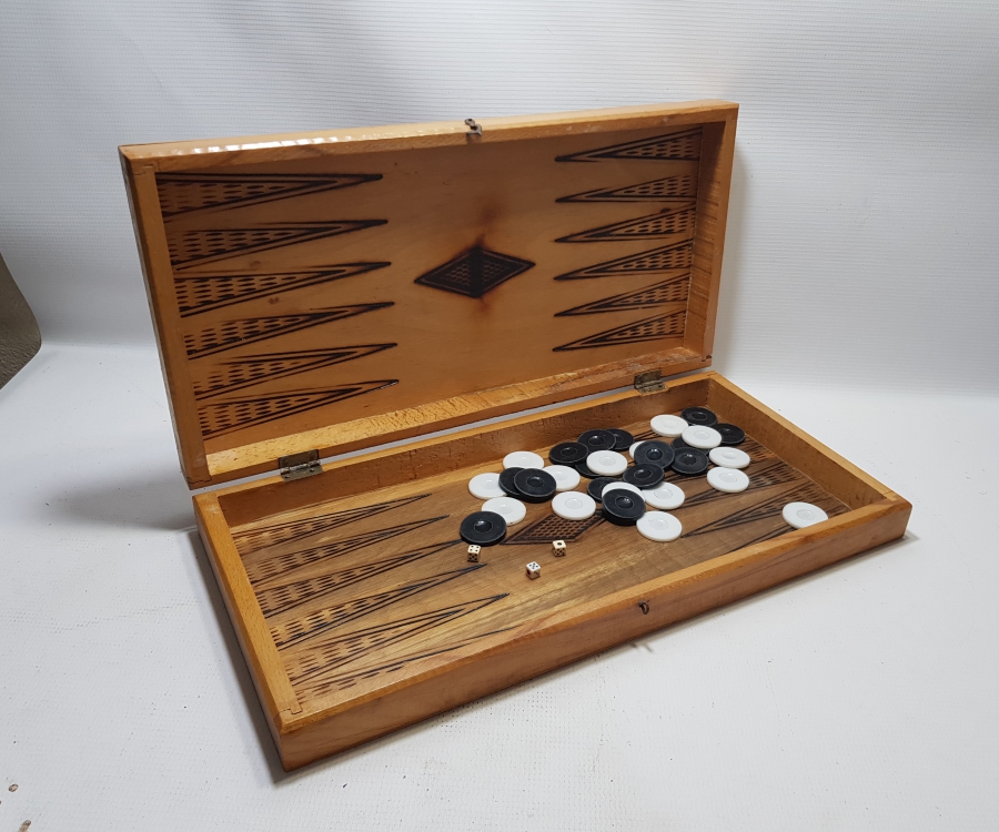 BÜYÜK BOY ANTİKA TAVLA