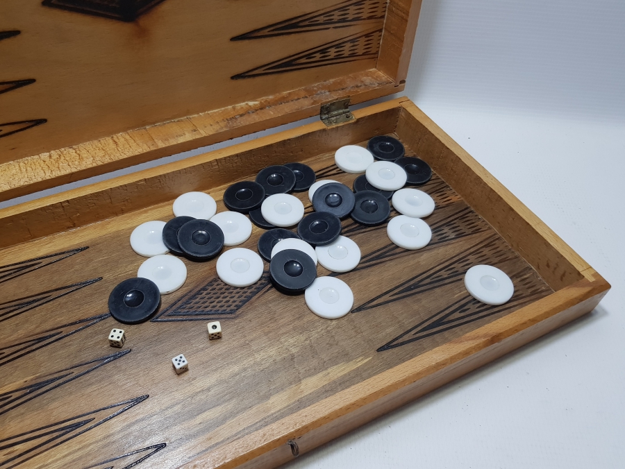 BÜYÜK BOY ANTİKA TAVLA