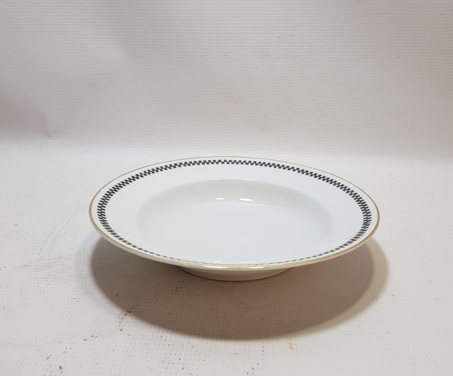 ARKASI OSMANLICA YAZILI VE ALTIN VARAKLI PORSELEN YEMEK TABAĞI