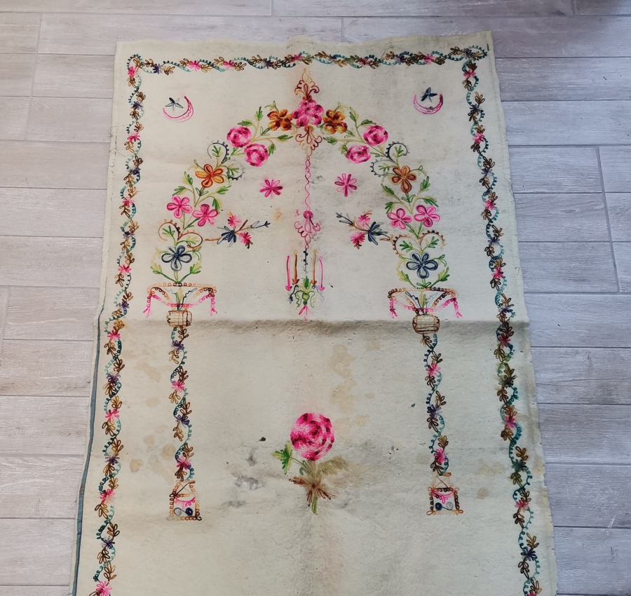 OSMANLI DÖNEMİ TEKKE İŞİ KEÇE SECCADE