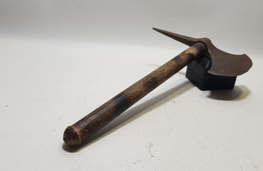 OSMANLI DÖNEMİ NADİR ZIRH DELİCİLİ YENİÇERİ SAVAŞ TEBERİ