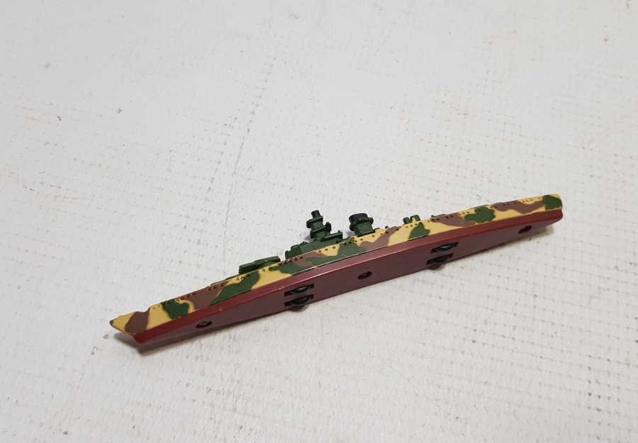 YERLİ YAPIM ANTİKA METAL SAVAŞ GEMİSİ FİGÜRLÜ OYUNCAK