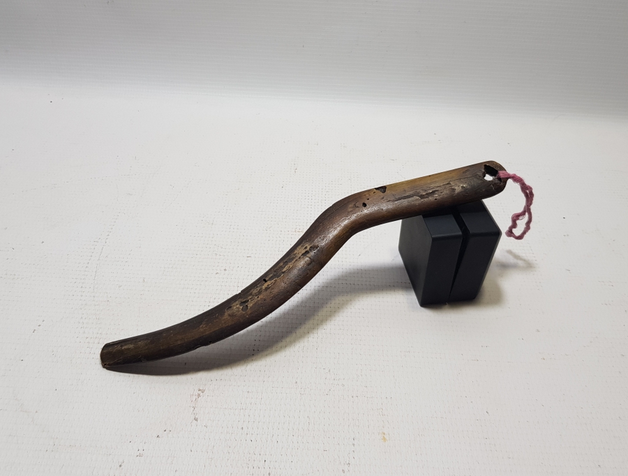 OSMANLI DÖNEMİ ÇOK NADİR BOYNUZ GÜREŞÇİ STRİGİLİSİ - YAĞ TEMİZLEME APARATI