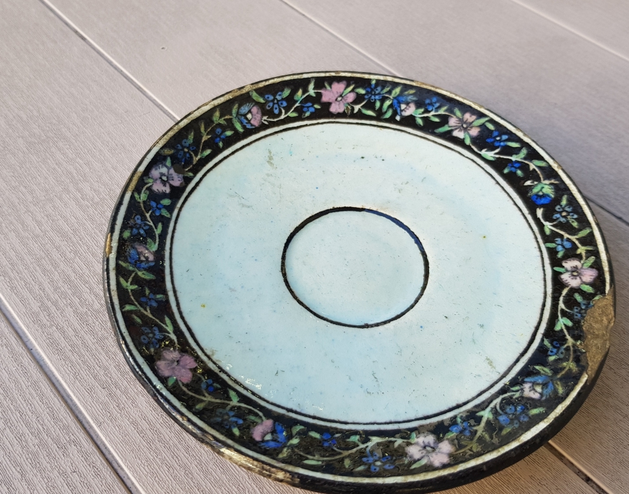 1700 BAŞLARI NADİR İZNİK ÇİNİ TABAK