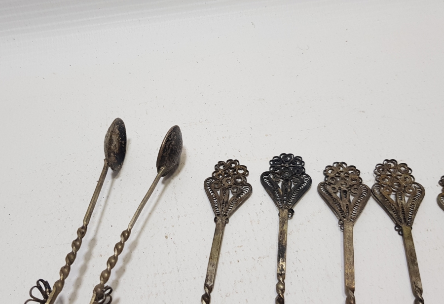 MEHMED REŞAD HAN DÖNEMİ GÜMÜŞ PARALARDAN YAPILMIŞ OSMANLI DÖNEMİ ÇAY TAKIMI