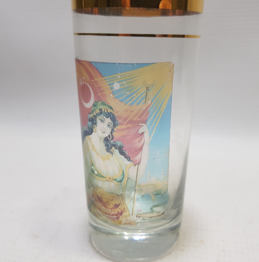 CUMHURİYET BAŞLARI ÇOK NADİR ALTIN VARAKLI VE AY YILDIZLI NADİR RAKI BARDAĞI