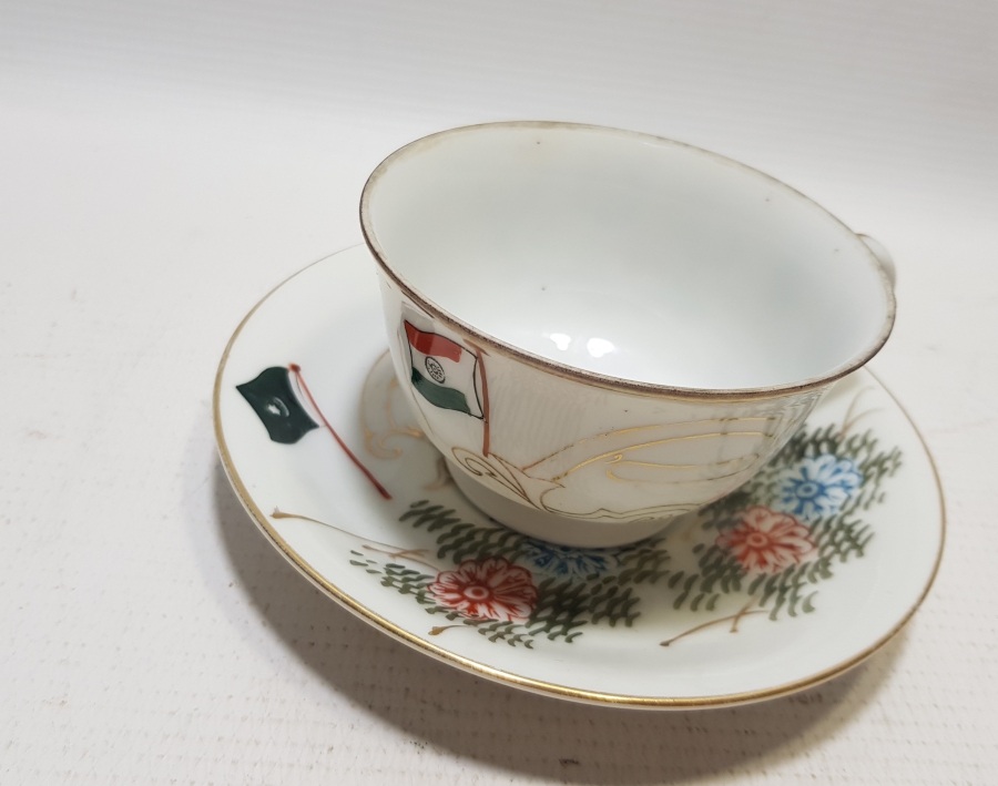 1947 YILI ÇOK NADİR TÜRKİYE'NİN HİNDİSTAN'I TANIMASI ANISINA YAPILMIŞ DOSTLUK SEMBOLÜ NADİR KAHVE FİNCANI