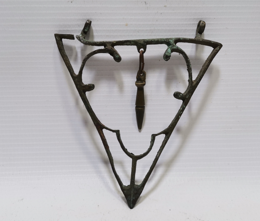 NADİR FORMDA SELÇUKLU MODEL OSMANLI DÖNEMİ ÜÇGEN ŞAKÜL