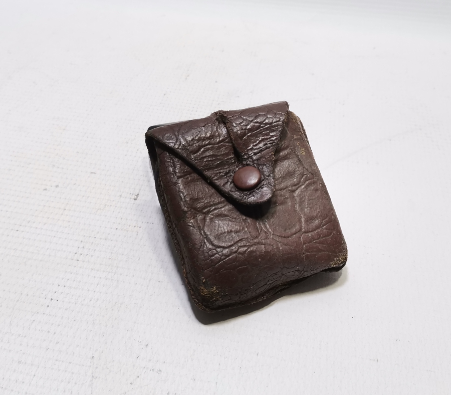 ORİJİNAL KABINDA ANTİKA ASKERİ PUSULA