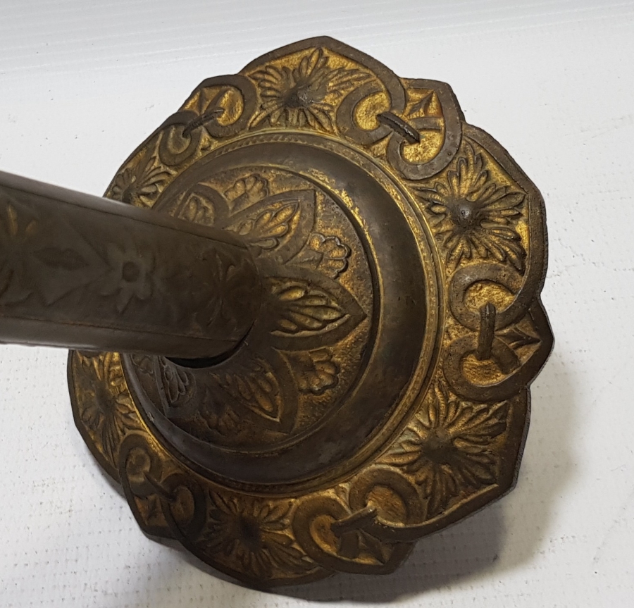 ÜZERİ TOMBAK VE MİNE İŞÇİLİKLİ BÜYÜK BOY OSMANLI DÖNEMİ NADİR KAYSERİ YAPIMI ŞAMDAN