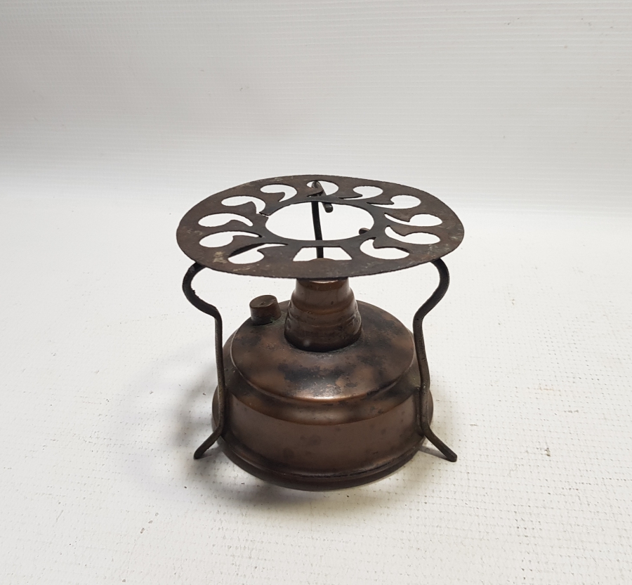 ÜZERİNDE VAV İŞARETLERİ OLAN NADİR OSMANLI DÖNEMİ SEYYAR KAHVECİ GAZ OCAĞI