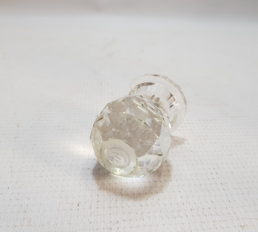 KRİSTAL KESME İŞÇİLİKLİ ANTİKA DEKORATİF MUMLUK