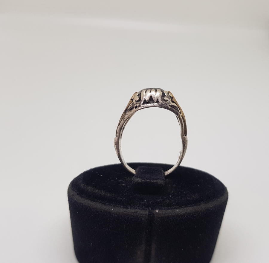 FASETA KESİM AKİK TAŞLI GÜMÜŞ YÜZÜK