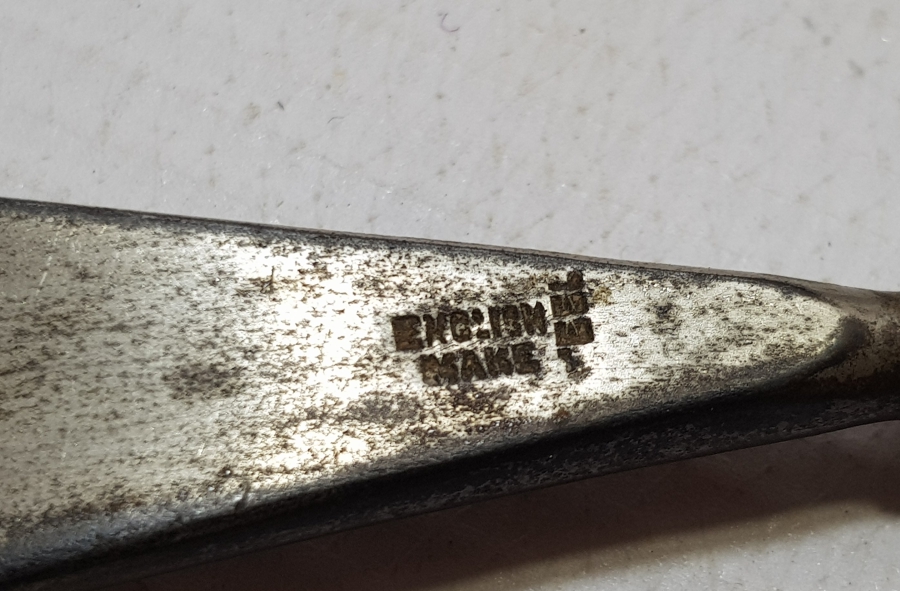 TUTMACI GÜMÜŞ AVRUPA AYAKKABI ÇEKECEĞİ