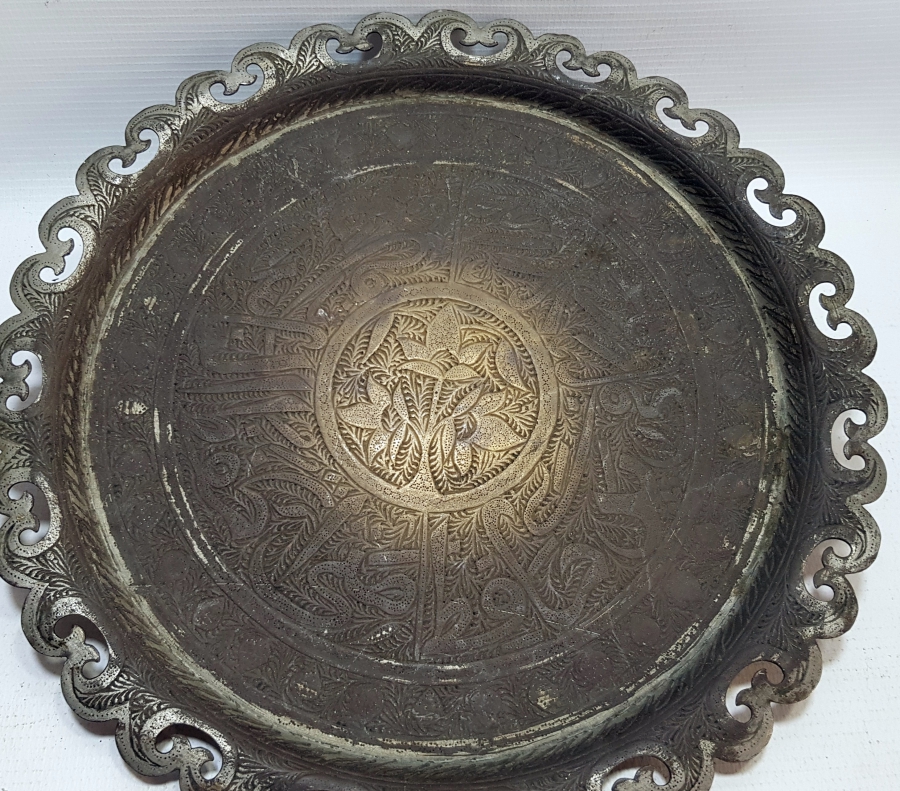 KABARTMA YAZILI NADİR FORMLU VE AYETLİ ESERİ İSTANBUL KAHVE TEPSİSİ