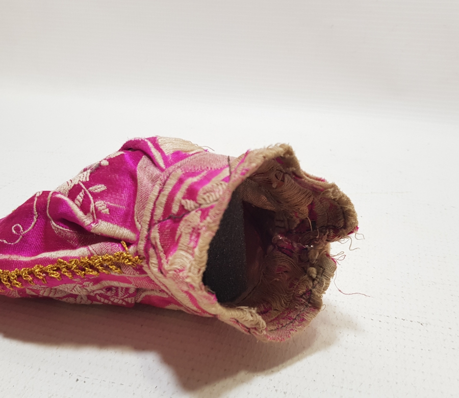 ELMASİYE KUMAŞTAN YAPILMIŞ ANTİKA KESE