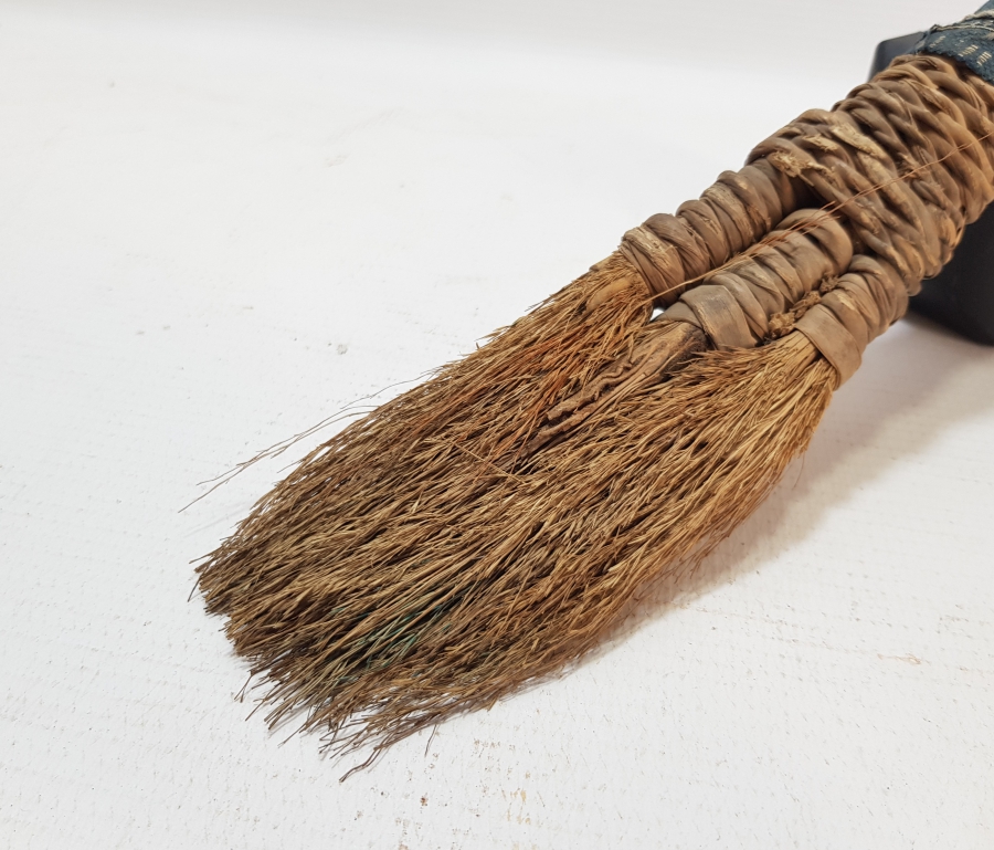 HURMA DALLARINDAN YAPILMIŞ OSMANLI DÖNEMİ TEKKE İŞİ FARAŞ - SÜPÜRGE