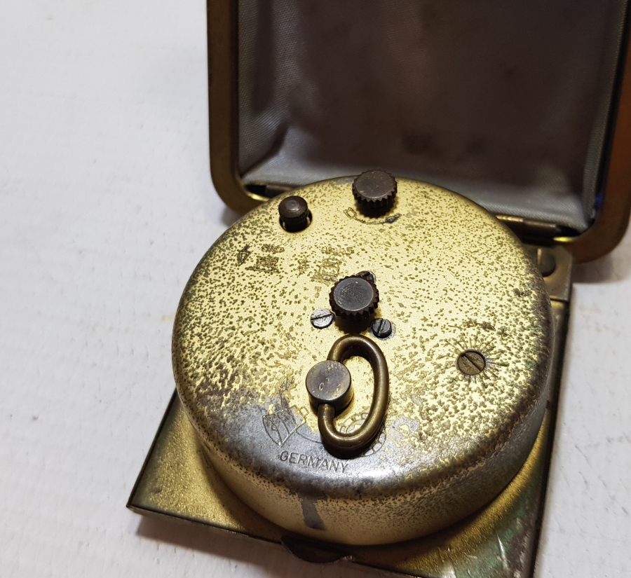 ANTİKA KAPAKLI SEYAHAT SAATİ