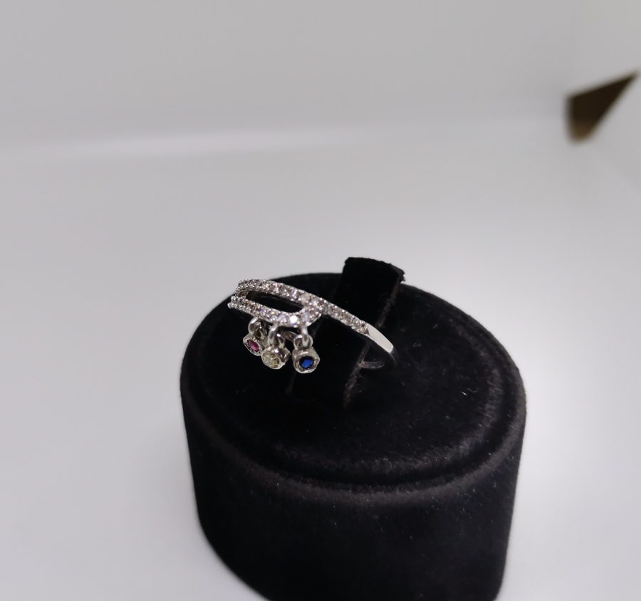 PIRLANTA TAŞLI NAZARLIK MODELİ YÜZÜK