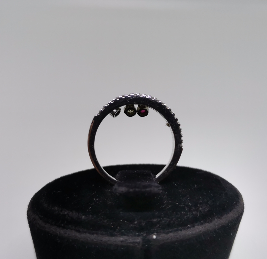 PIRLANTA TAŞLI NAZARLIK MODELİ YÜZÜK