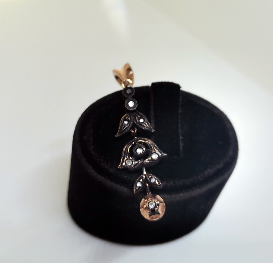 ELMAS TAŞLI KOLYE UCU