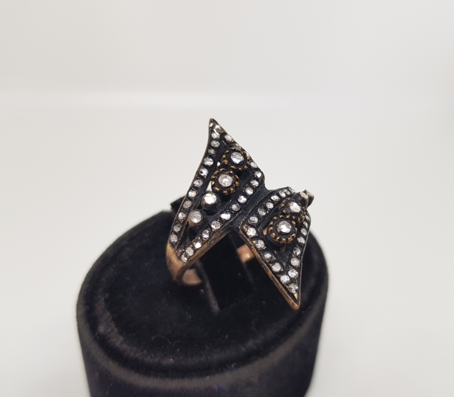 SONSUZLUK MODELİ ÖZEL YAPIM ELMAS TAŞLI YÜZÜK