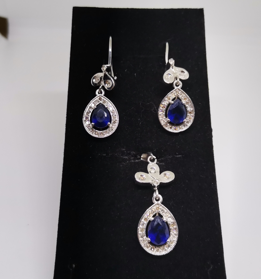 SAFİR VE PIRLANTA TAŞLI DAMLA MODEL KOLYE KÜPE TAKIMI