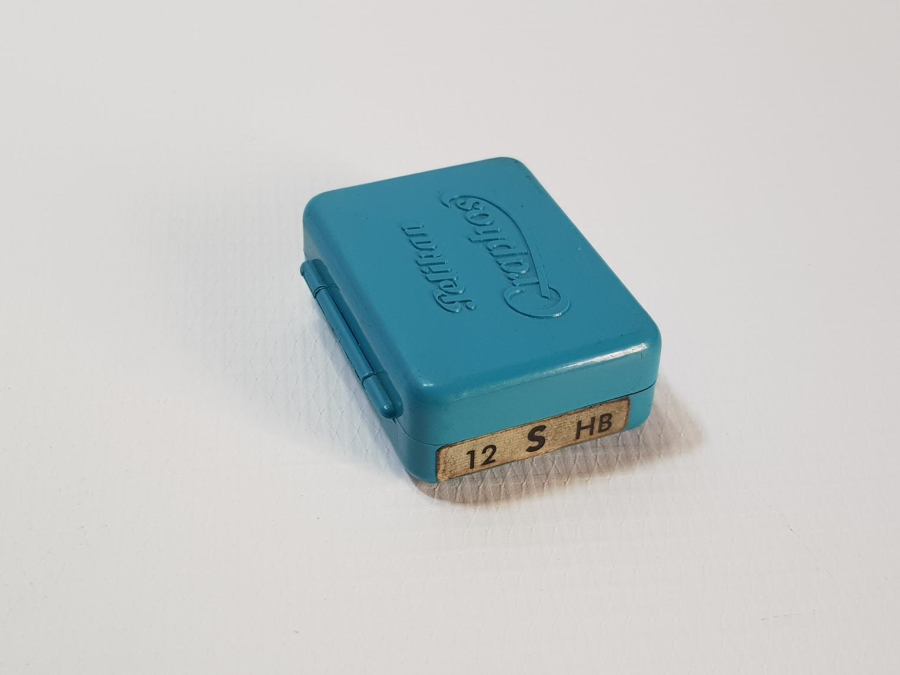 ANTİKA KUTUSUNDA PELİKAN DİVİT UÇLARI