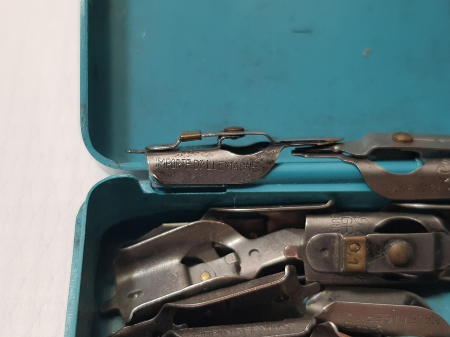 ANTİKA KUTUSUNDA PELİKAN DİVİT UÇLARI