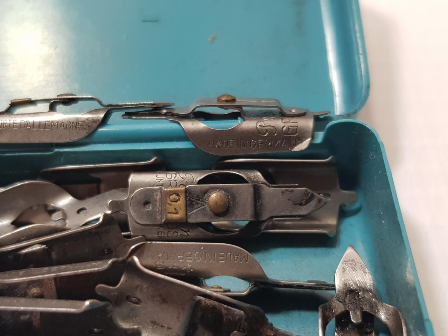 ANTİKA KUTUSUNDA PELİKAN DİVİT UÇLARI